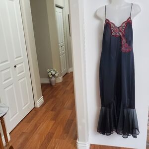 Stunning Black Nightie Slip Dress L 38-40 Bust
